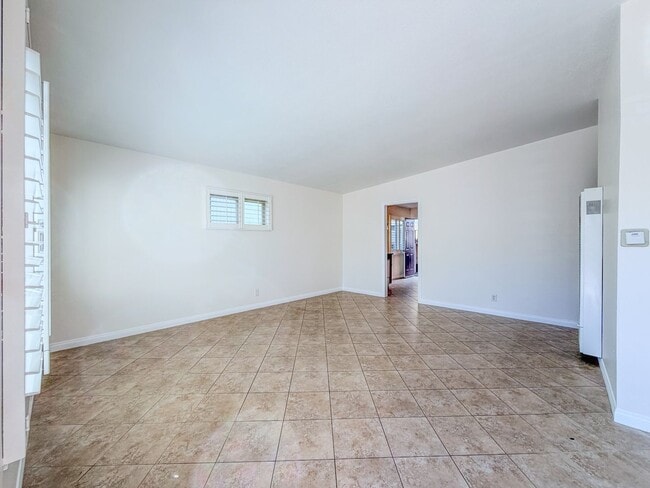 Building Photo - 1065 Belfast Ln