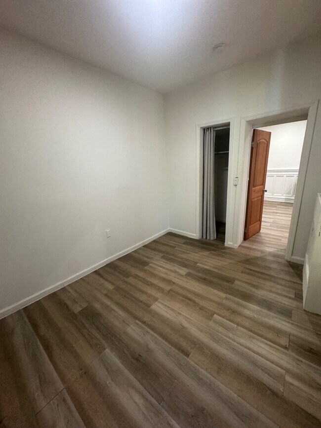 Foto del edificio - 738 Kelly St
