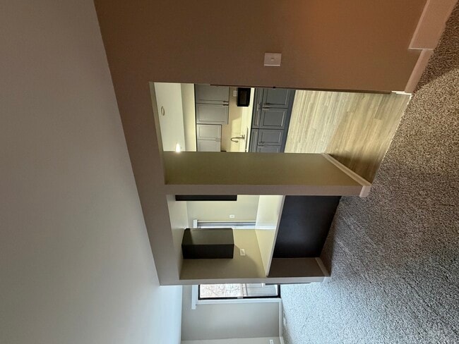 Foto del edificio - 1840 W Highland Ave