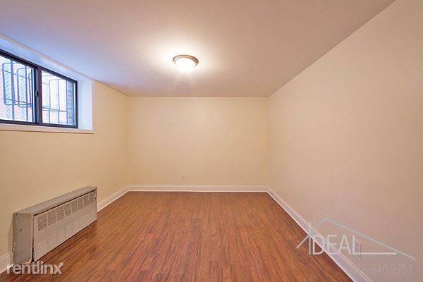 Foto del edificio - 484 Prospect Pl