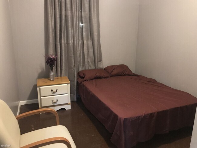 Foto del edificio - 3517 Reisterstown Rd