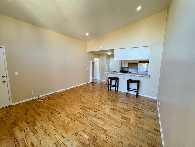 Foto del edificio - 808 Coriander Dr