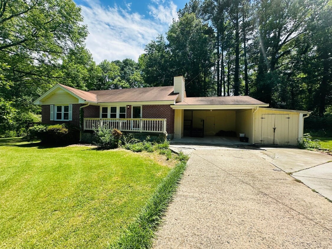 Fantastic Full Brick Ranch - Fantastic Full Brick Ranch