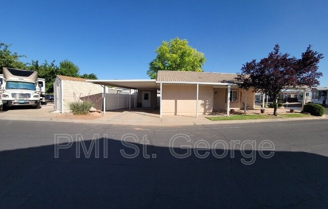 Building Photo - 2990 E Riverside Dr