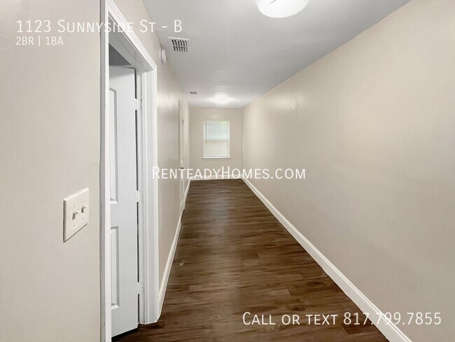 Foto del edificio - 1123 Sunnyside St