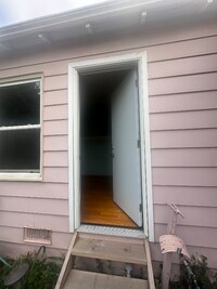 303 E Park Ave