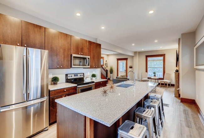 Kitchen - 2409 Indianola Ave