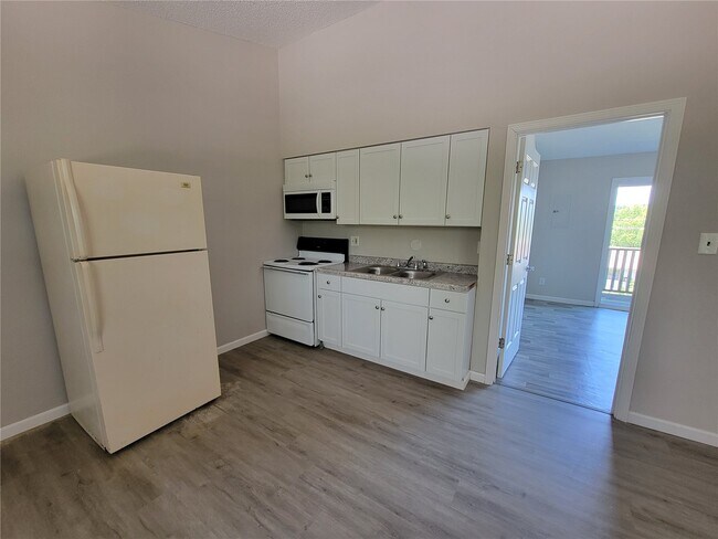 Foto del edificio - 1727 Bridleton Woods Dr