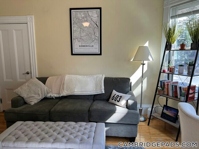 Foto del edificio - 176 Elm St