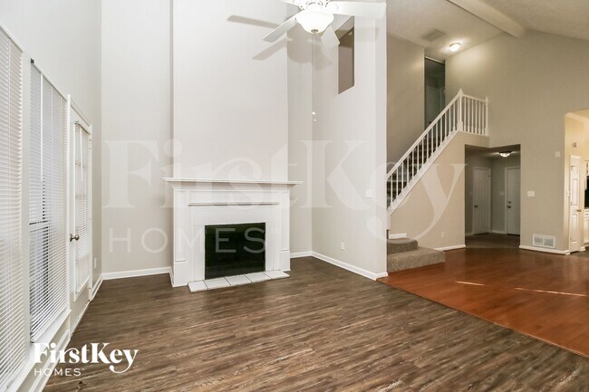 Foto del edificio - 852 Shore Dr