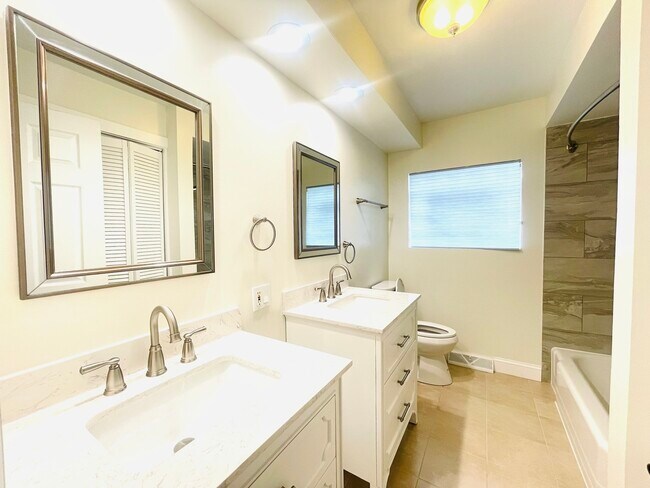 Foto del edificio - 637 Lavergne Ave