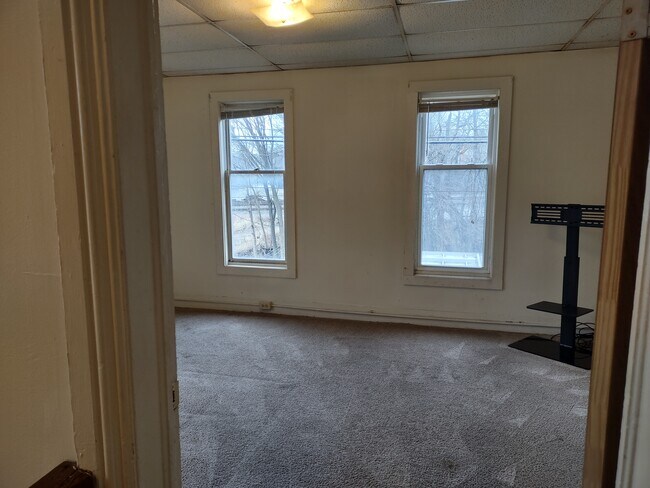 Foto del edificio - 601 E South St