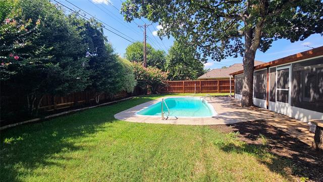 Building Photo - 2529 Westpark Way Cir