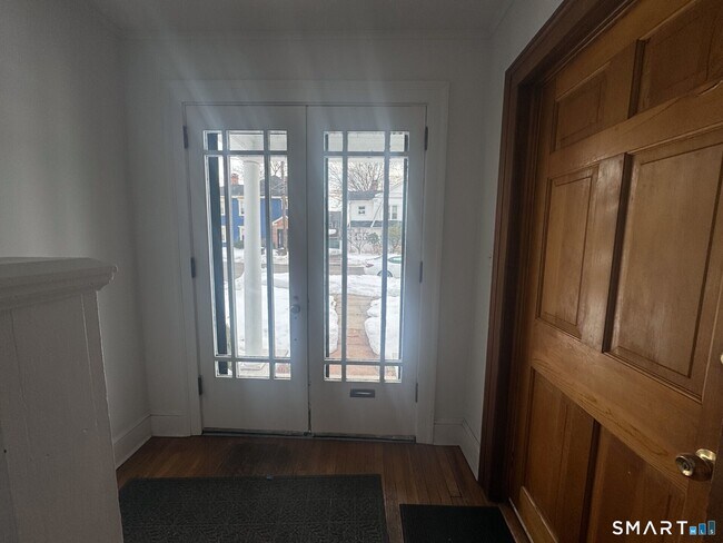 Foto del edificio - 75 Elihu St