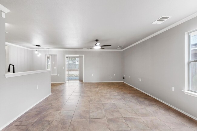 Building Photo - 11312 Robert Wooding Dr