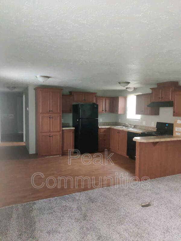 Building Photo - 7370 Chinook Cir