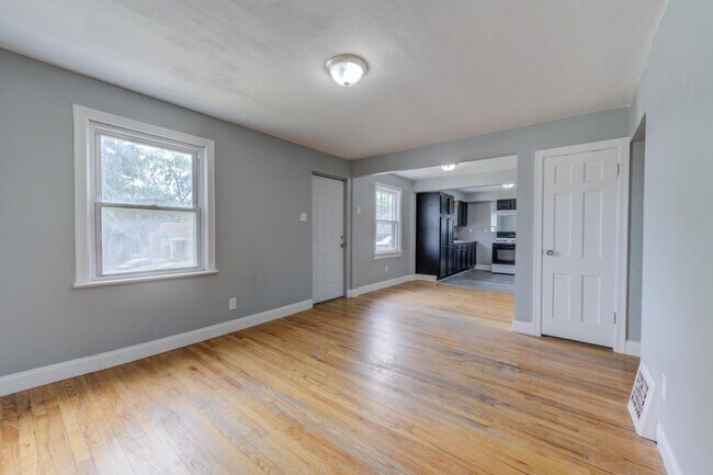 Building Photo - 5717 Beldon Dr