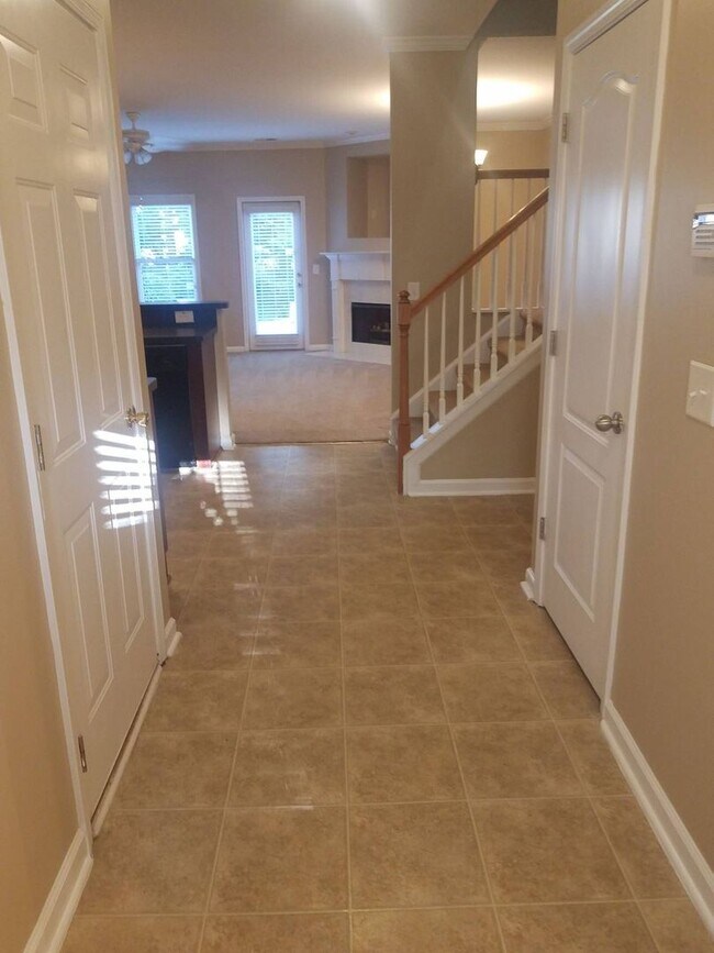 Foto del edificio - Acworth Town Home