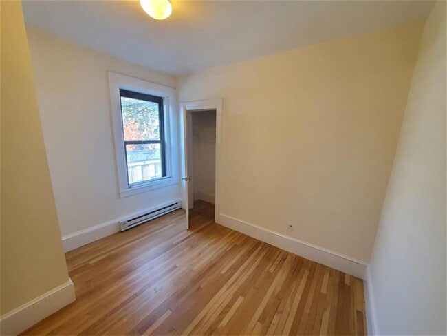 Foto del edificio - 931 Massachusetts Ave