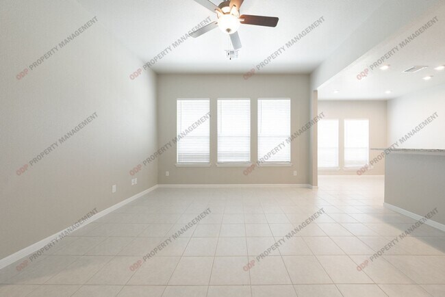 Foto del edificio - 600 Goates Rd