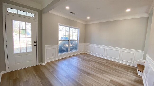 Building Photo - 325 Pintail Ct