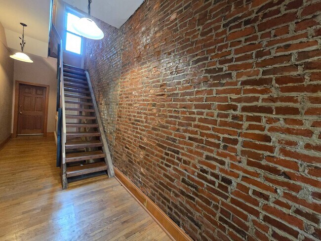 Foto del edificio - 313 N 34th St