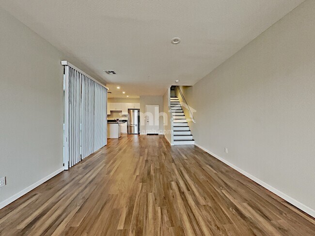 Foto del edificio - 20747 W Maiden Ln