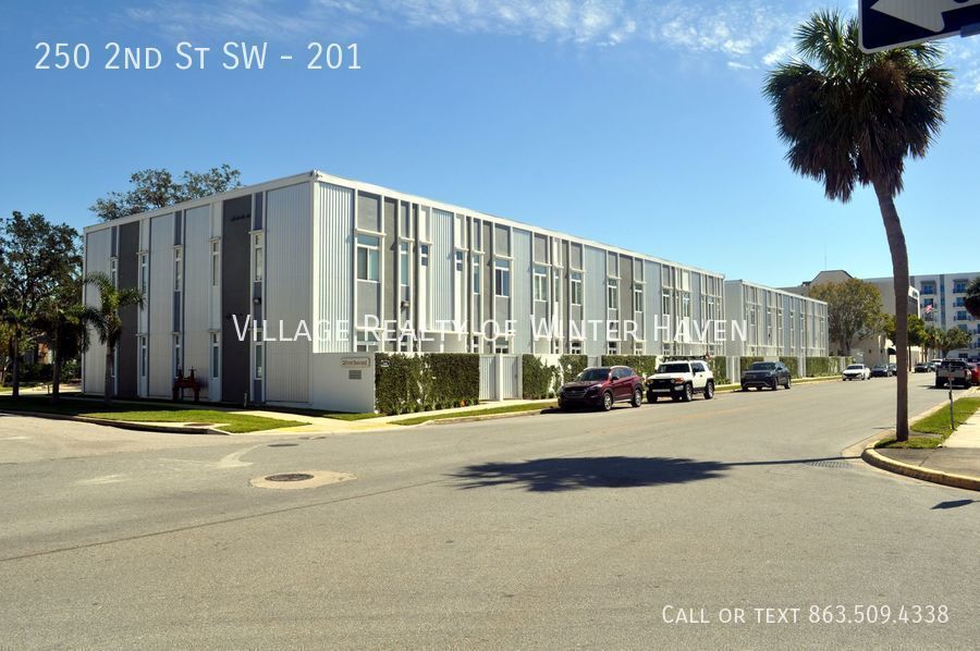 Primary Photo - 20 on 2nd Apartment Available Now!
