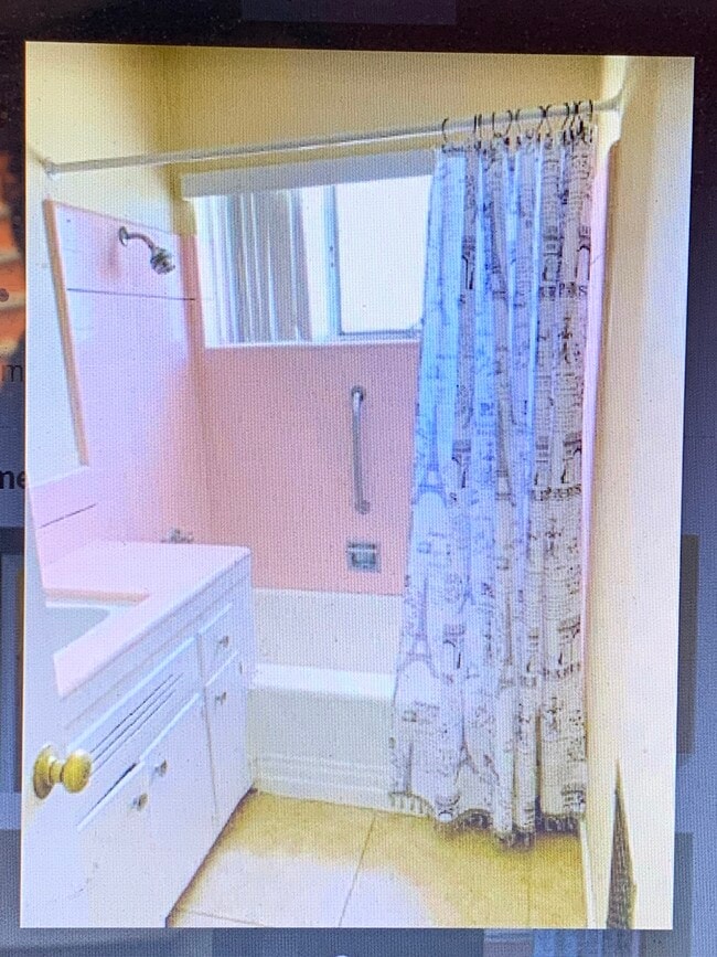 Baño - 4117 Palmyra Rd