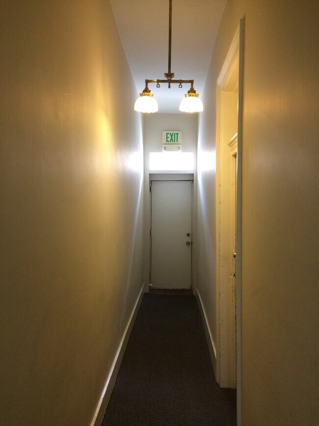 Foto del edificio - One Bedroom Apartment in Downtown Lafayette