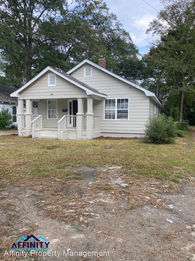 Foto del edificio - 3 br, 2 bath House - 1044 Ada Ave