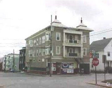 Building Photo - 175 Pine St