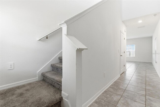 Building Photo - 1195 Tyler Lp