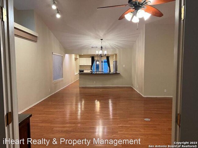 Building Photo - 3 br, 2 bath House - 14944 Forward Pass