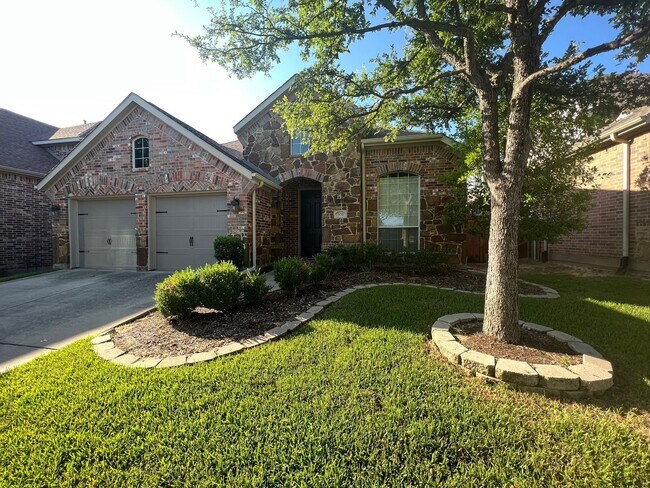 Foto del edificio - Lovely 4 bedroom 3 bath home!