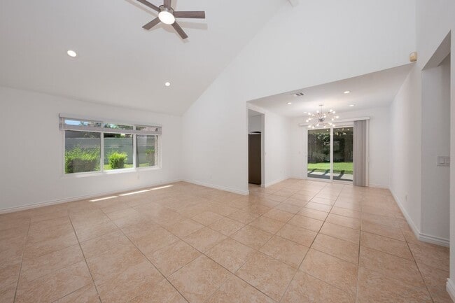 Foto del edificio - 74755 San Cristoval Cir