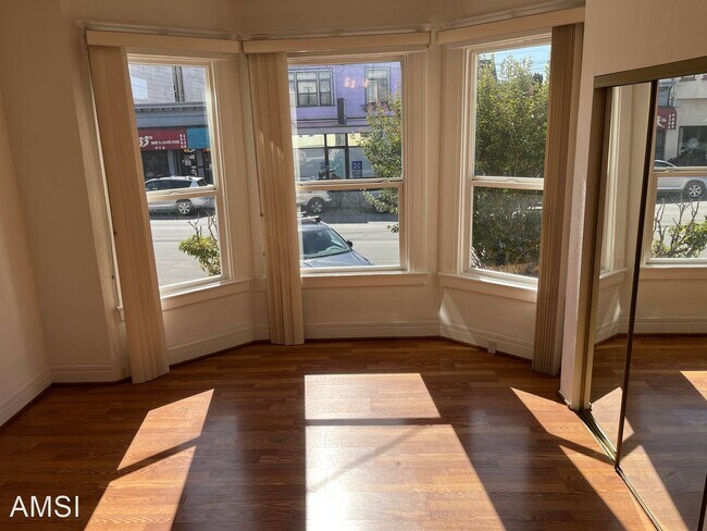 Foto del edificio - 3 br, 2 bath House - 1914 Clement Street