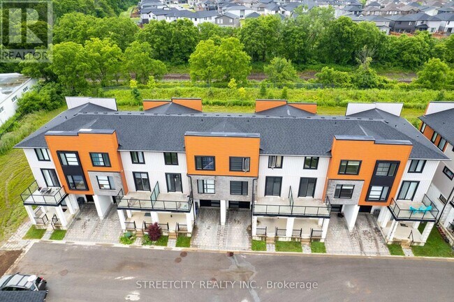 Building Photo - 964 W Village Square