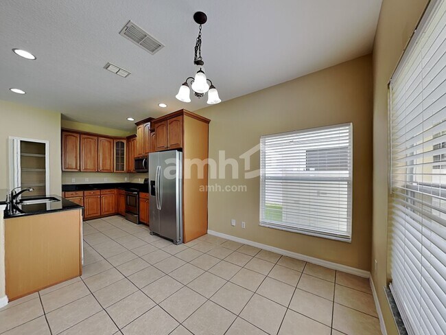 Foto del edificio - 11642 Great Commission Way