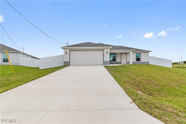 Building Photo - 8022 Melody Cir