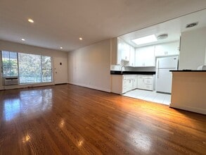 Building Photo - 1155 N Curson Ave
