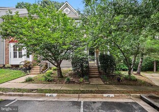 Building Photo - 4872 Ebb Tide Ct