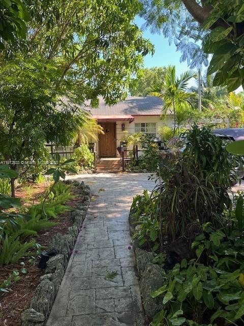 Foto principal - 410 NW 31st St