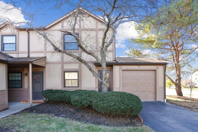 Building Photo - 625 Alta View Ct