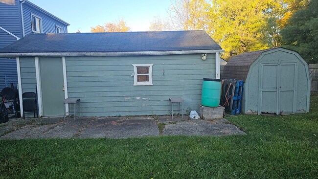 Foto del edificio - 3806 Herrick St