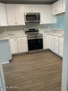 Foto del edificio - 6035 Inland Greens Dr