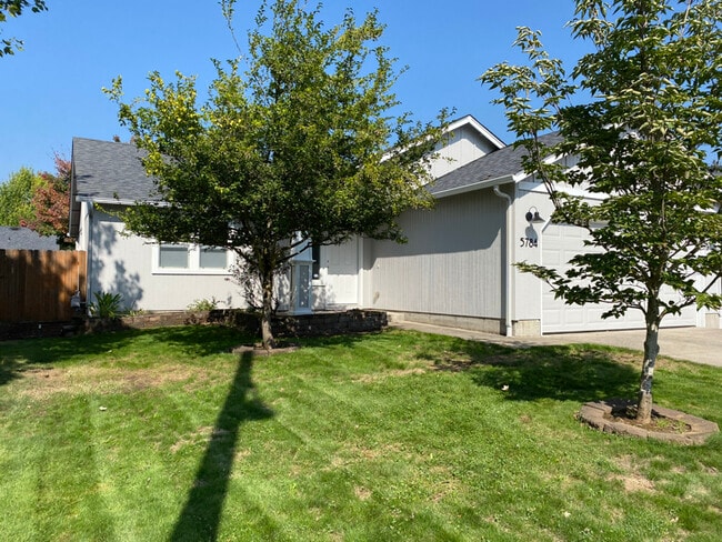 Building Photo - 5784 Peridot Way