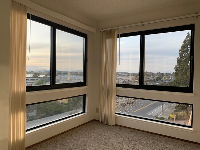 Foto del edificio - 545 Pierce St