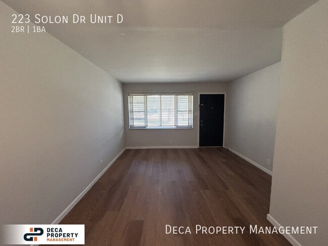 Building Photo - 223 Solon Dr