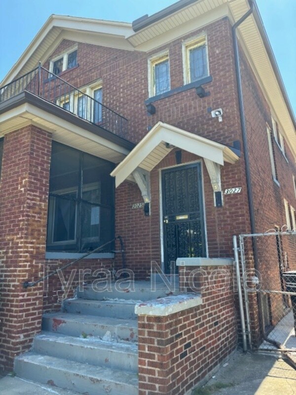 Primary Photo - 3025 Tuxedo St